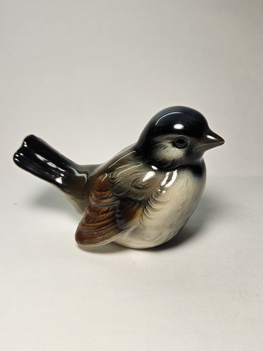 Vintage Goebel Porcelain Sparrow Bird Figurine CV73 West Germany